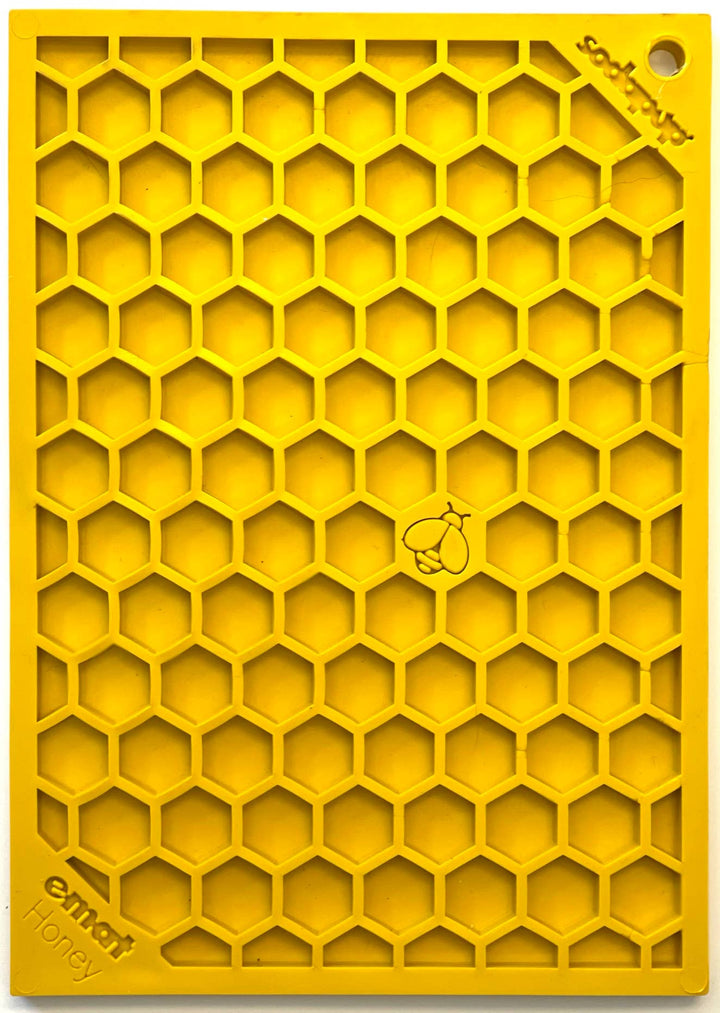 Honeycomb Design Enrichment Mat