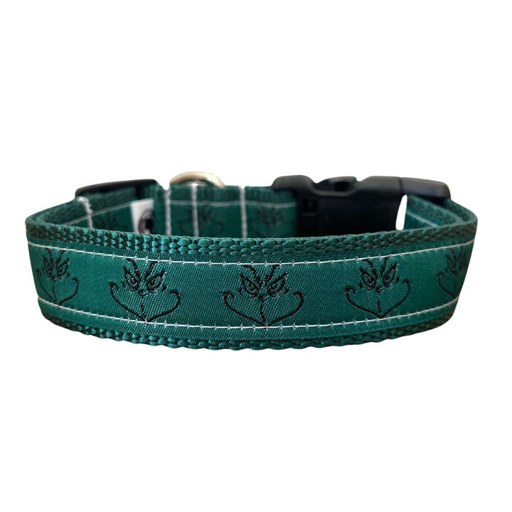 The Christmas Smile Collar