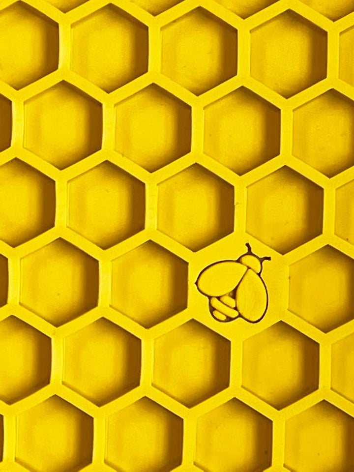 Honeycomb Design Enrichment Mat