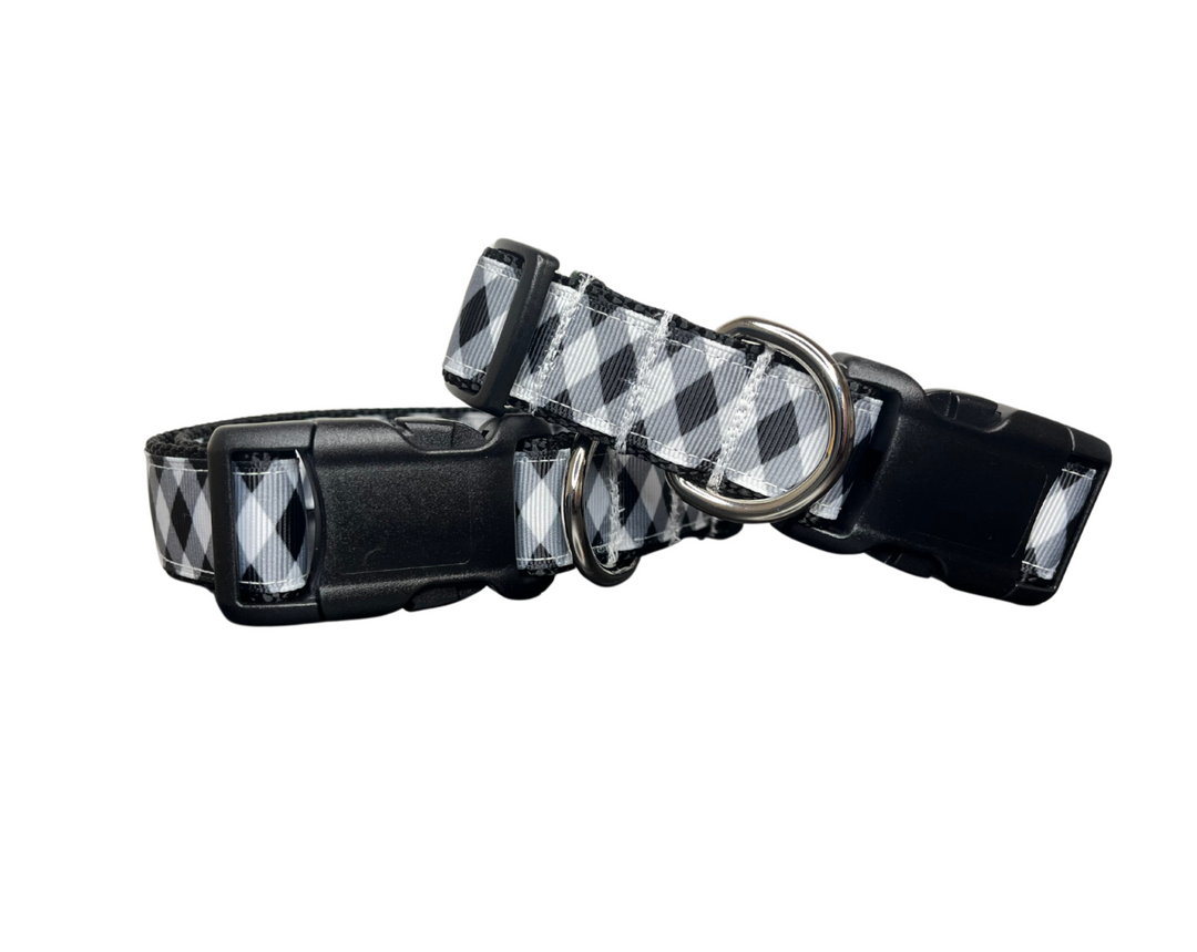 Black & White Plaid Collar