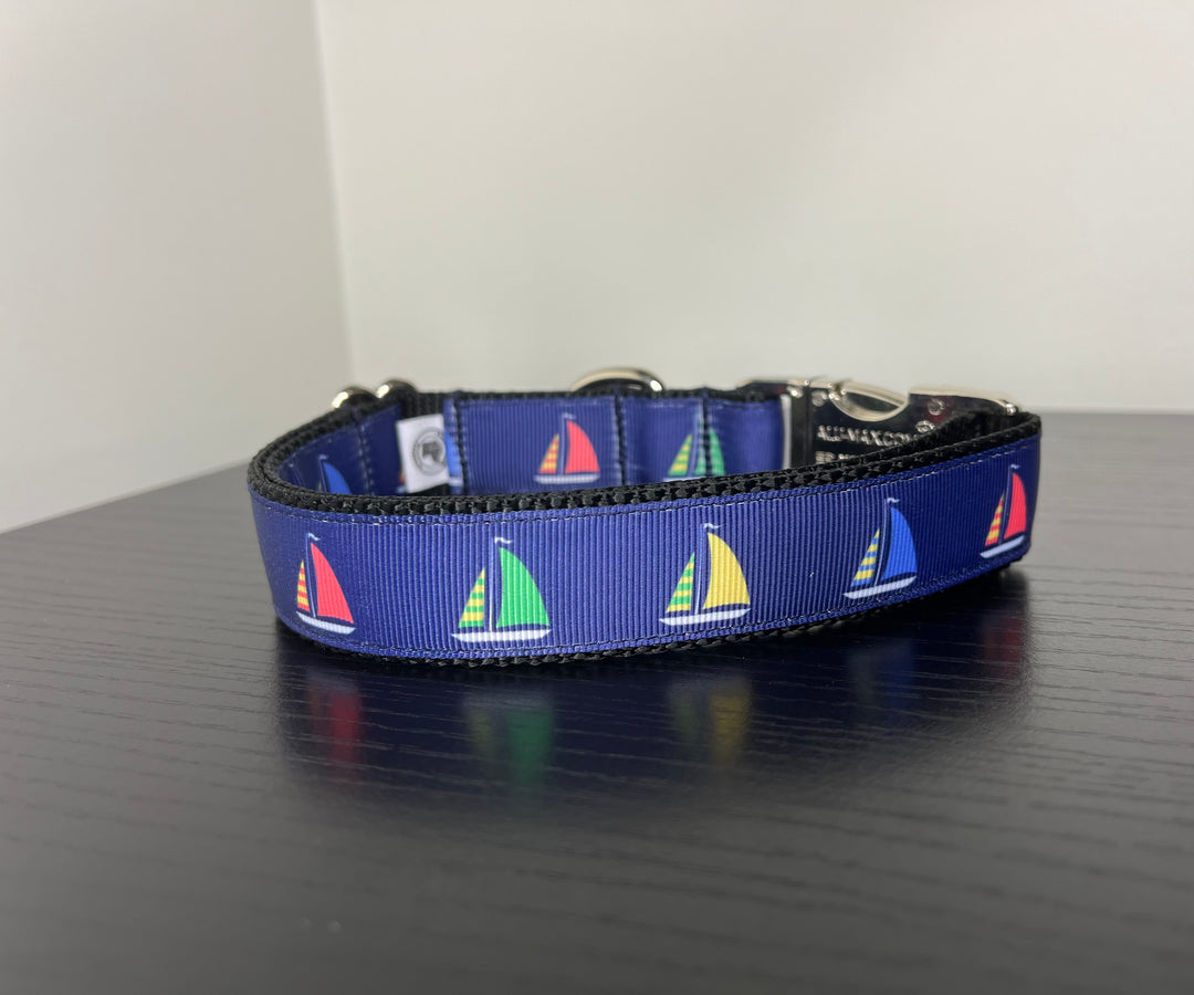 The Maine Sailboats Collar